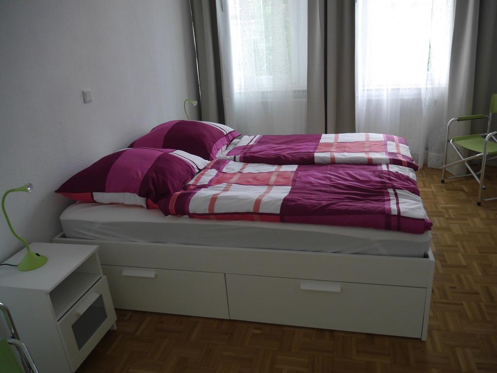 Schoene Ferien Und Messewohnung Naehe Duesseldorf Und Koeln Haan Kültér fotó